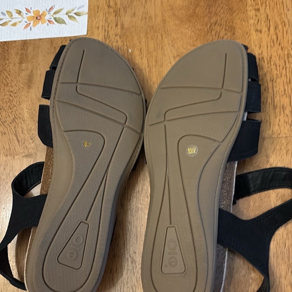 NWOT women’s size 10w Earth Origins sandals . - Picture 3 of 10